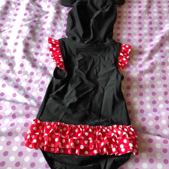 Minney Swims - Picture 4 of 5